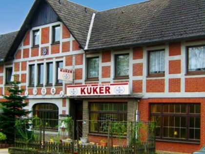 照片: Küker